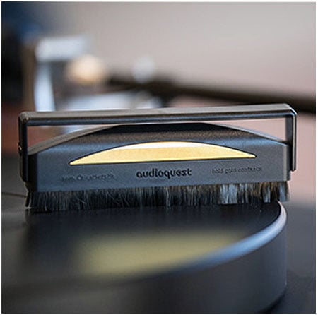 AudioQuest Anti-Static Record Brush - RECORDBRUSHCONDUCTIVE - image 2