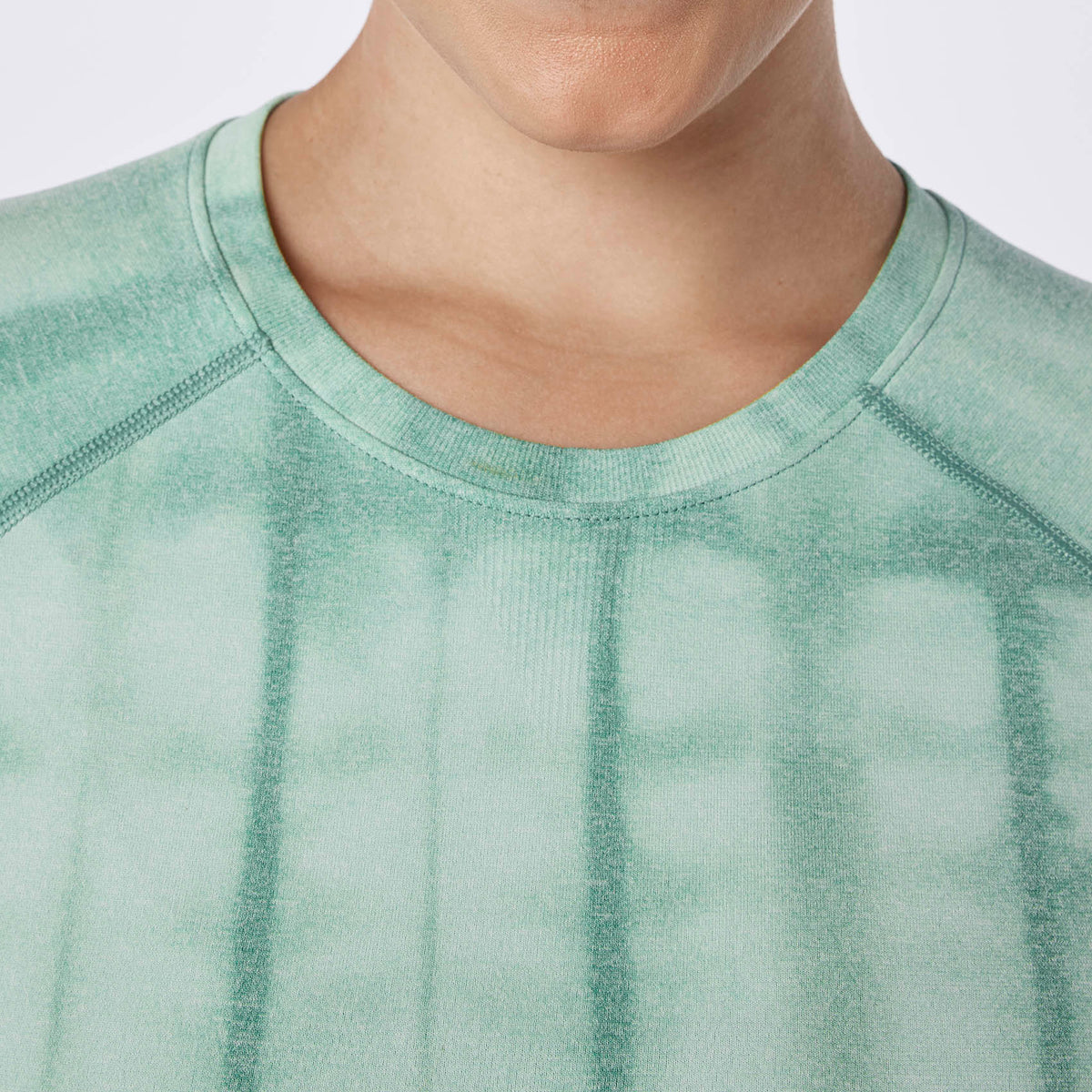 Salta Seamless Long-Sleeve Underscrub - Cloud Dye Seaglass