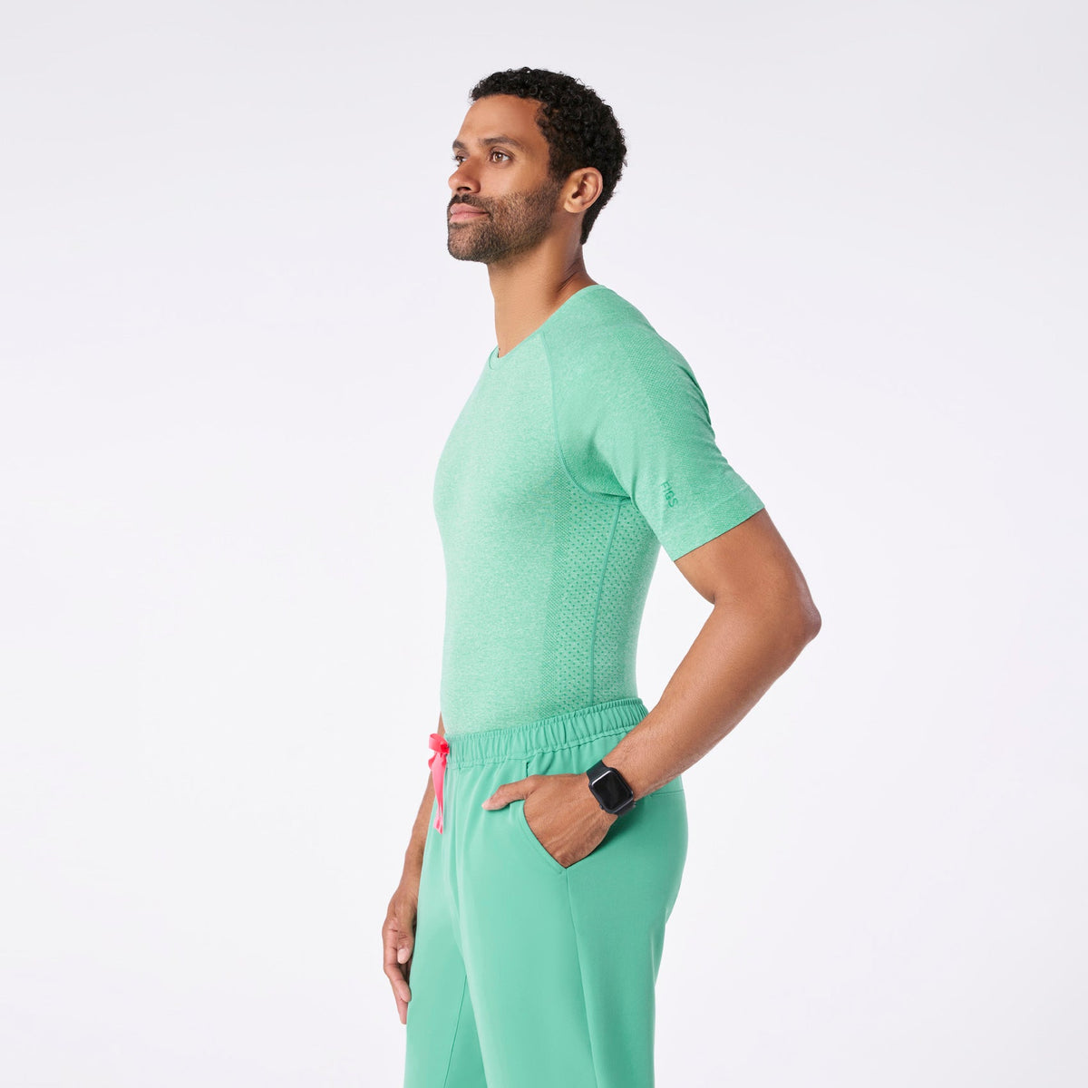 Makato Seamless Short-Sleeve Underscrub - Surgical Green