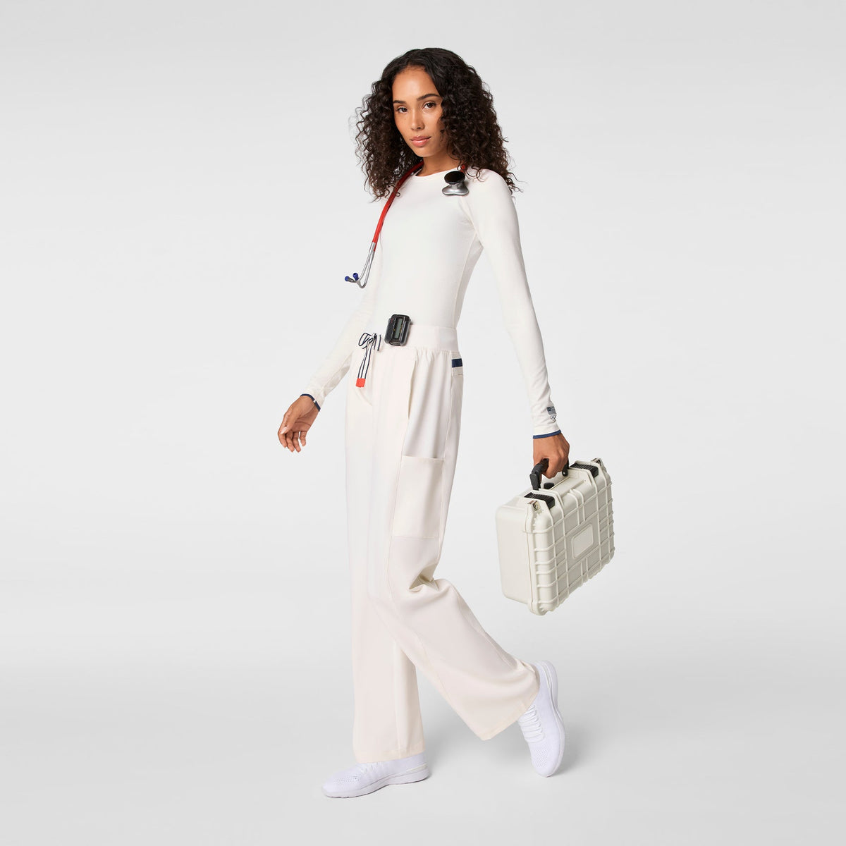 FIGS x Team USA Salta Long-Sleeve Underscrub - Off White