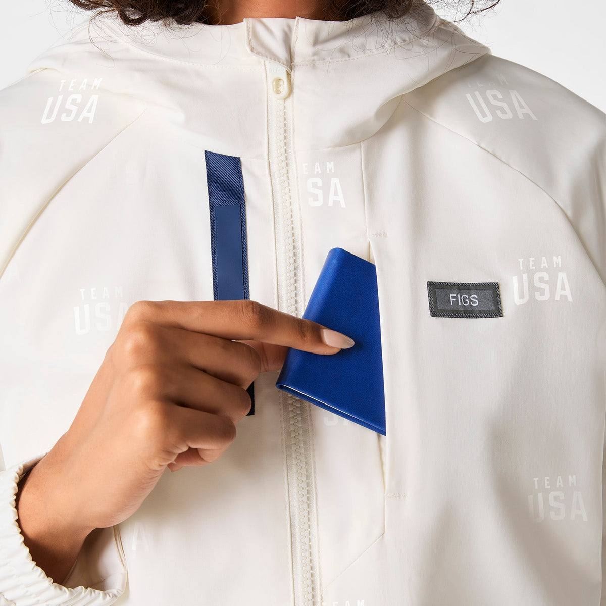FIGS x Team USA On-Shift Stadium Jacket™ - Off White