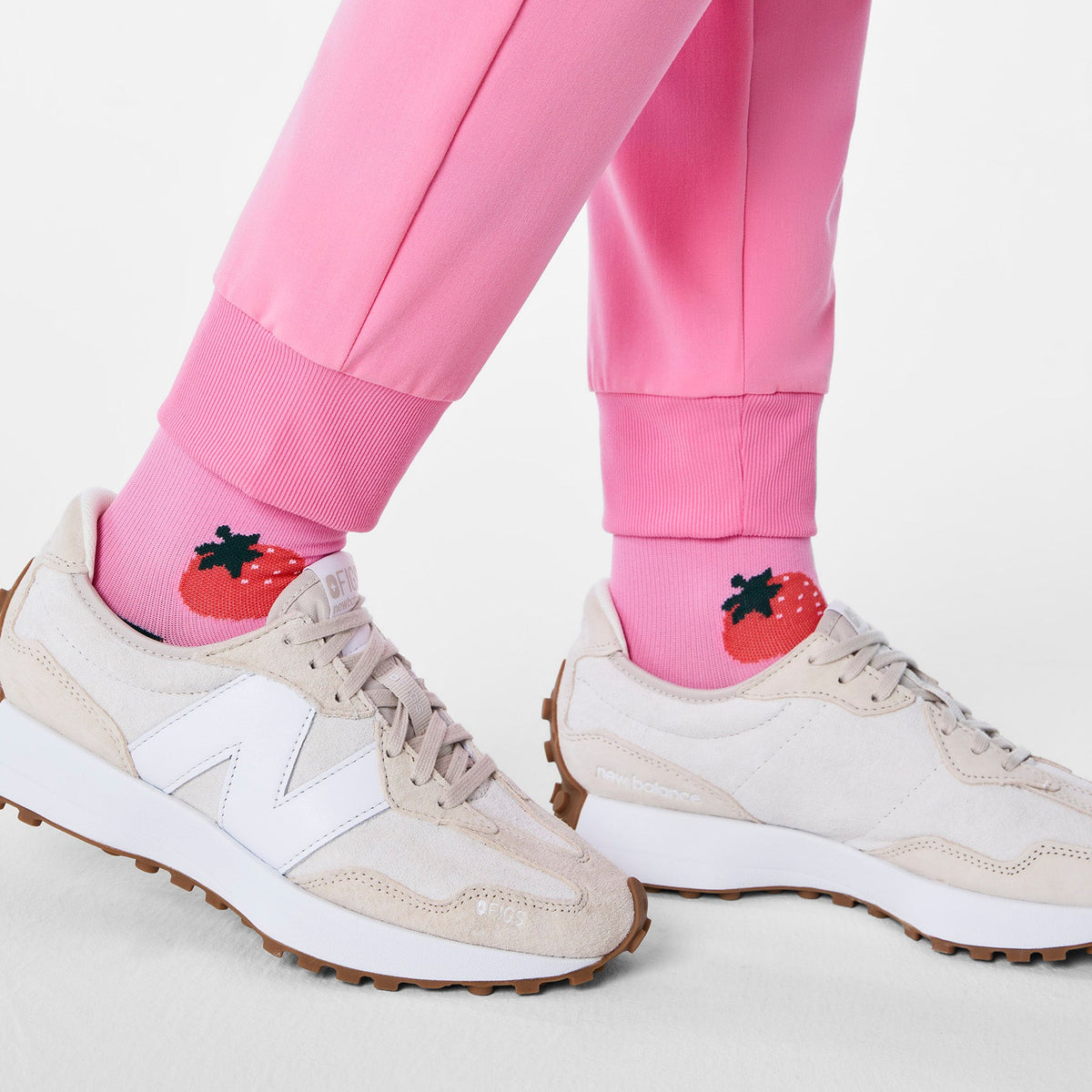 Zamora Jogger Scrub Pant™ - Sunrise Pink