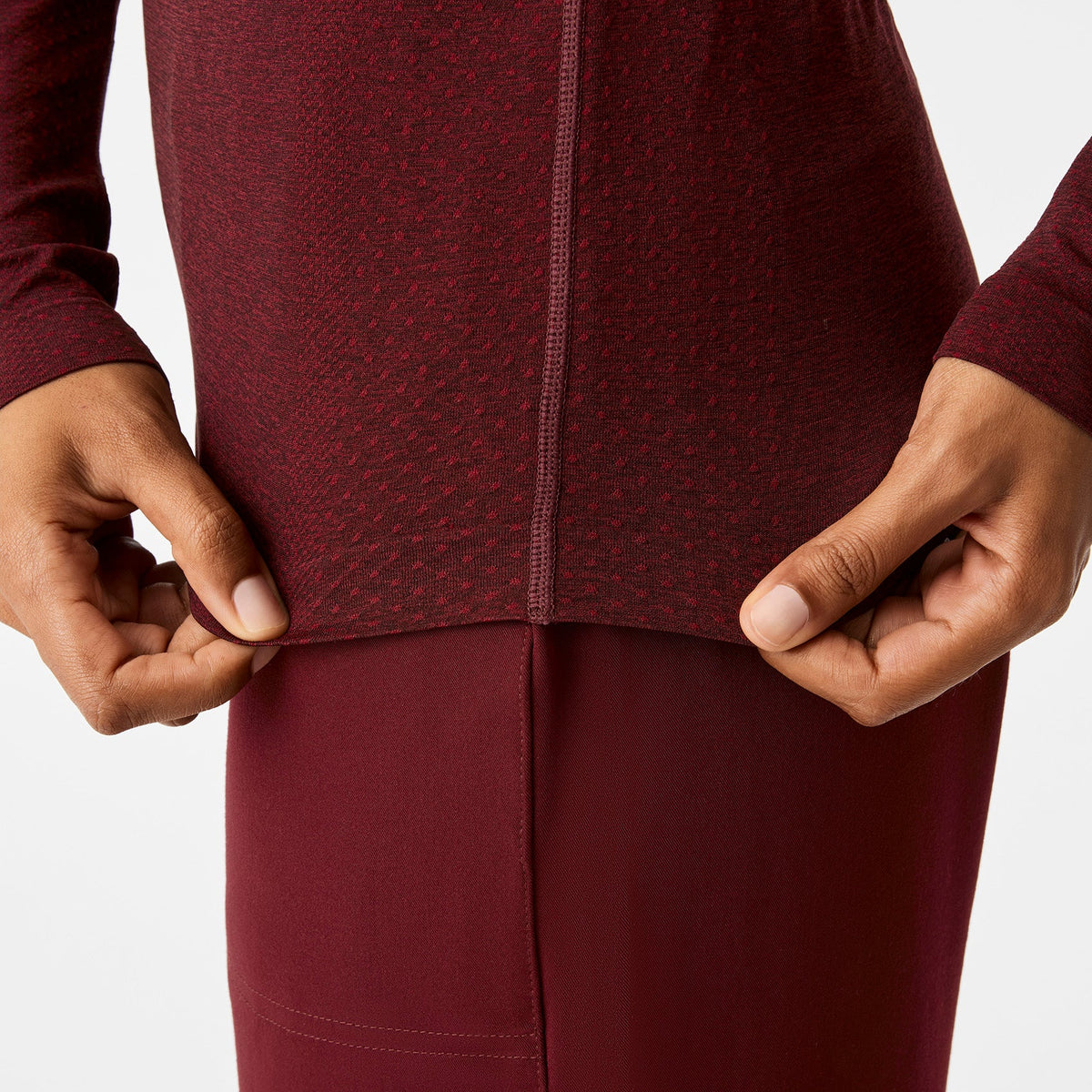 Salta Seamless Long-Sleeve Underscrub - Burgundy