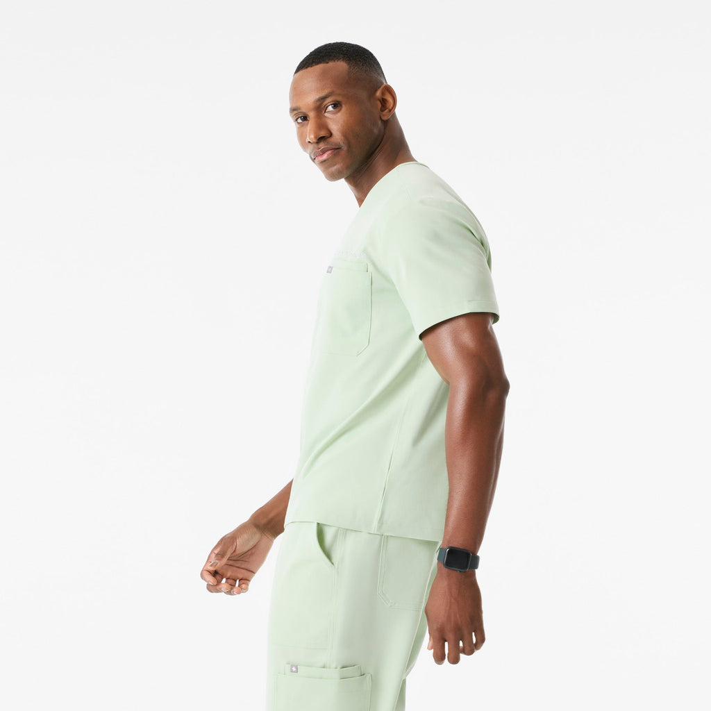 Leon Scrub Top™ - Sagewater