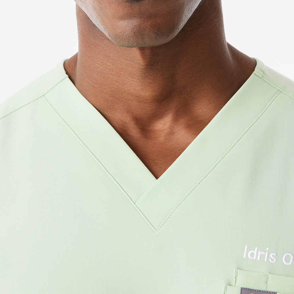 Leon Scrub Top™ - Sagewater