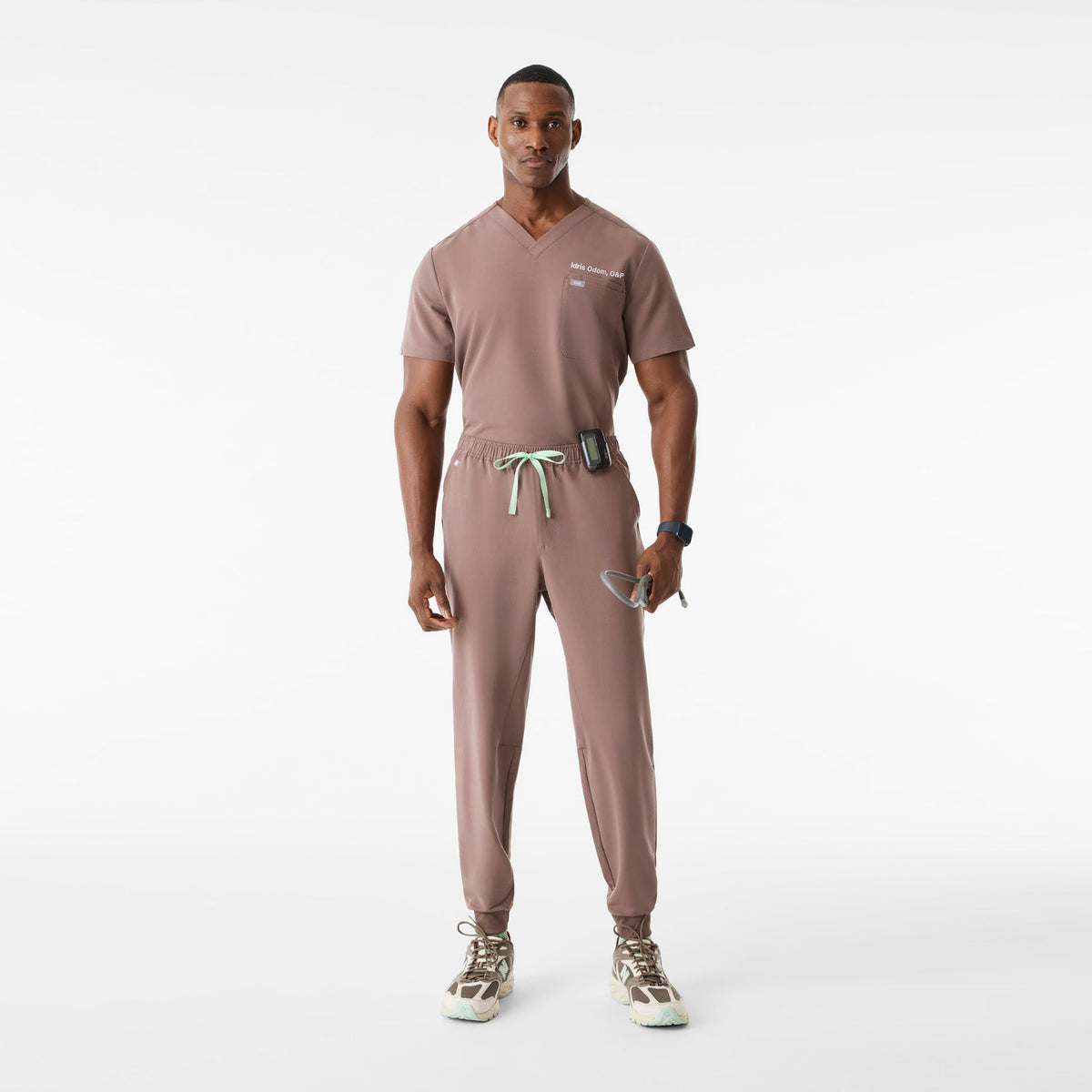 Leon Scrub Top™ - Smokey Taupe