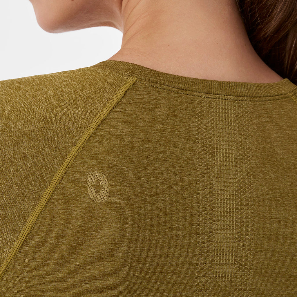 Salta Seamless Long-Sleeve Underscrub - Martini Olive