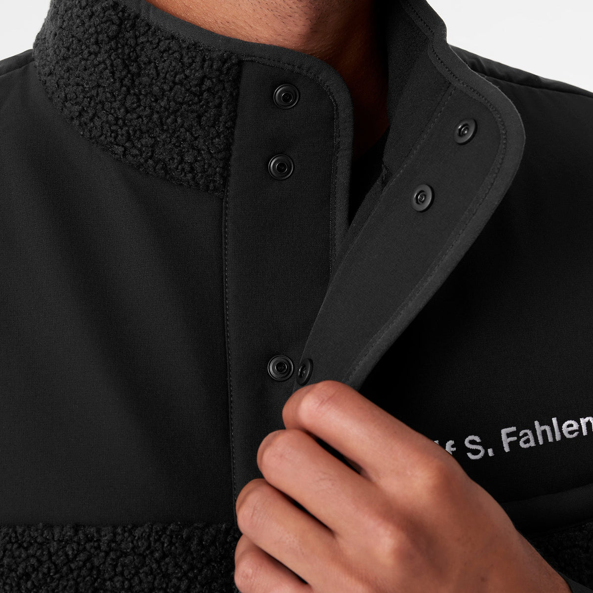 Bouclé Vest - Black