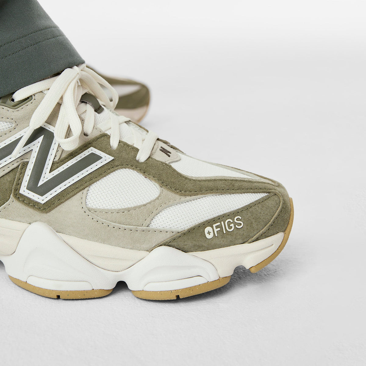 FIGS | New Balance 9060 - Bonsai