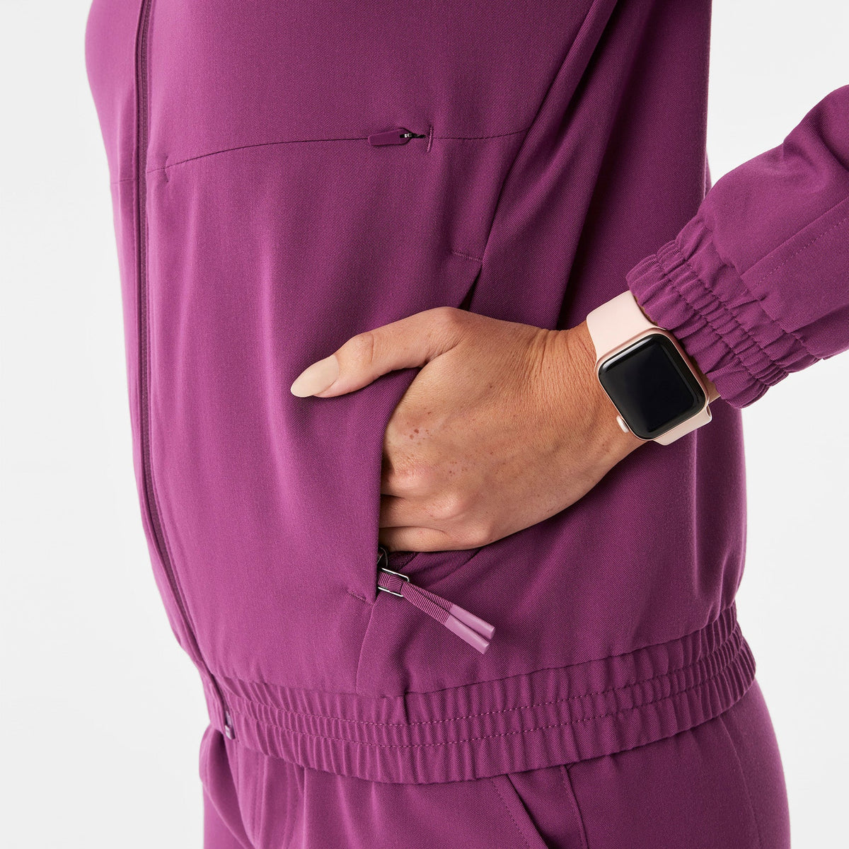 Sydney Scrub Jacket - Dark Açaí