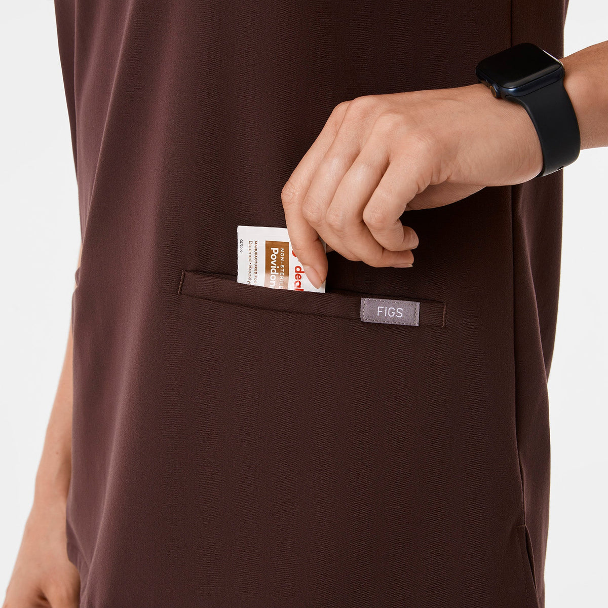 Casma Scrub Top™ - Espresso