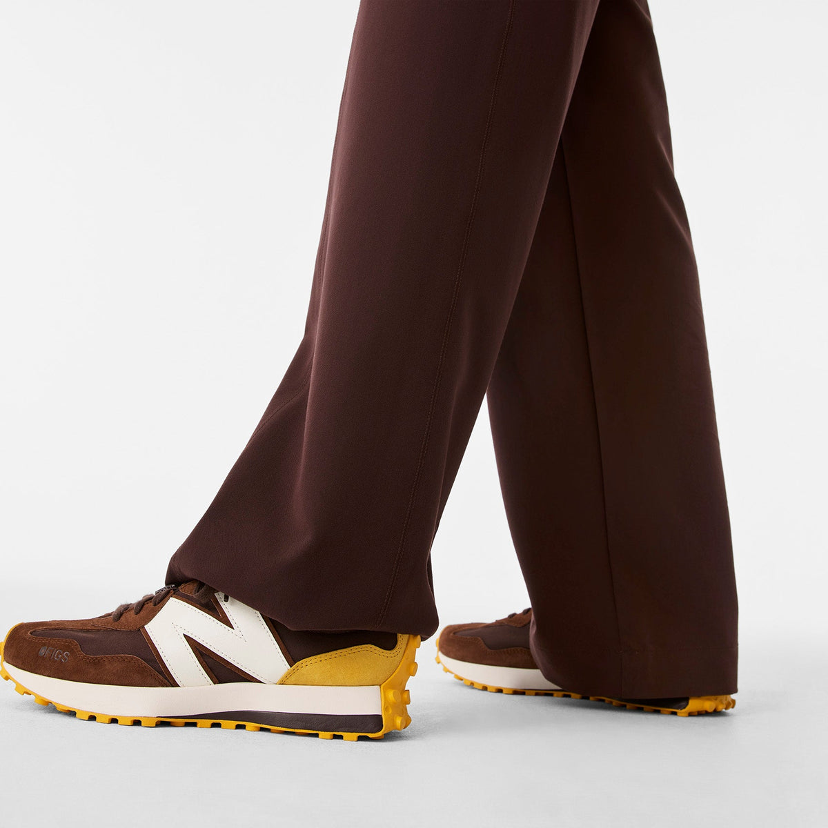 Rochelle Wide-Leg Scrub Pant - Espresso