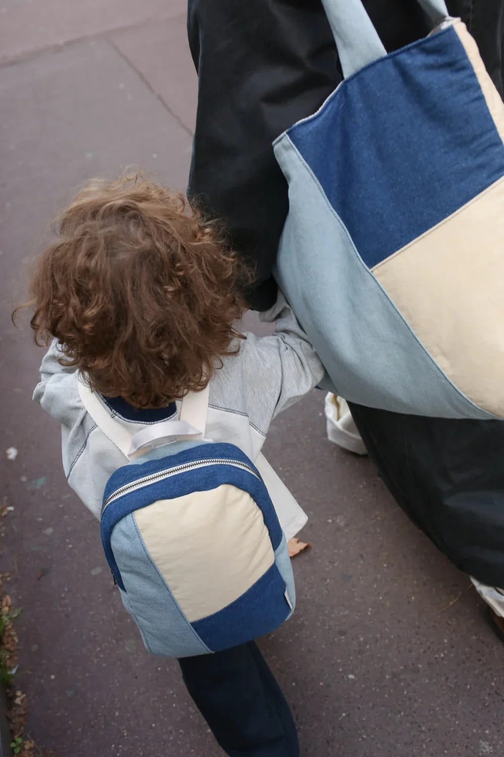 Mini-Rucksack aus Jeans-Patchwork