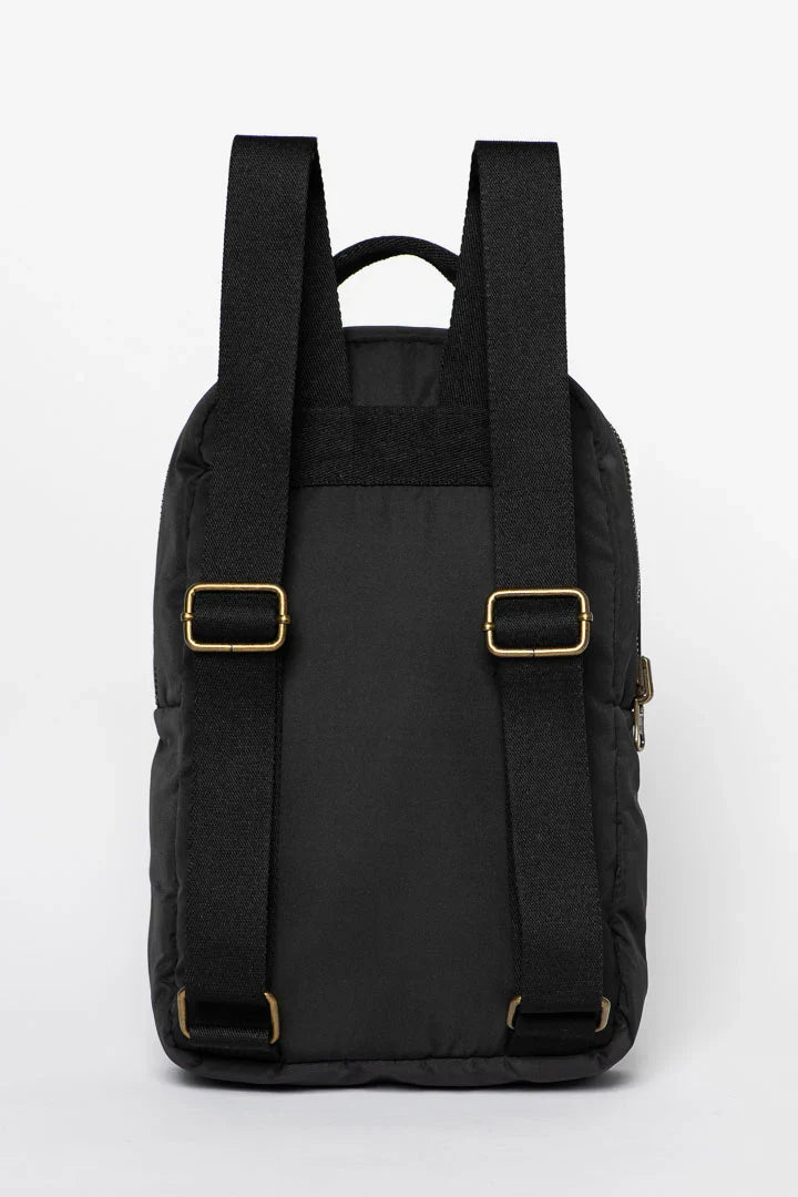 Brauner, bauschiger Mini-Rucksack
