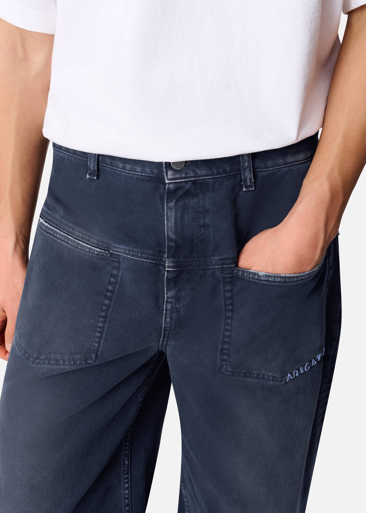 Invert Relaxed Jeans - Navy - image 9