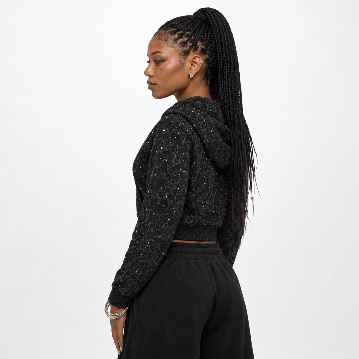 VYBES Women's Black Leopard Cropped Zip-up