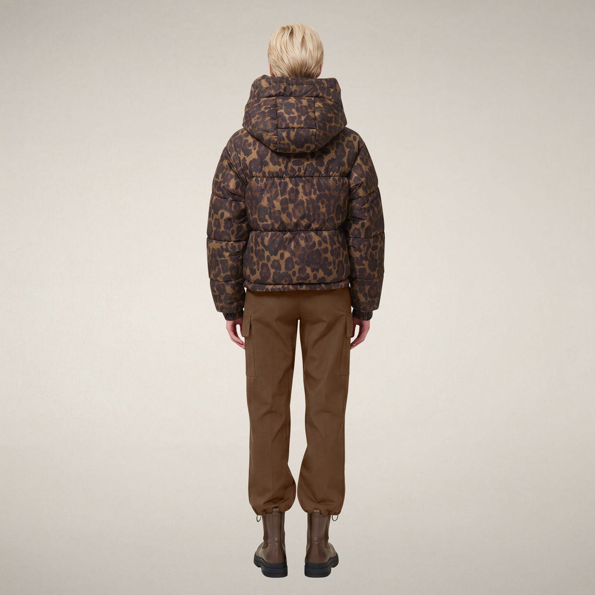Women's Cropped Puffer Jacket Rhiannon in Dark Brown Leopard
