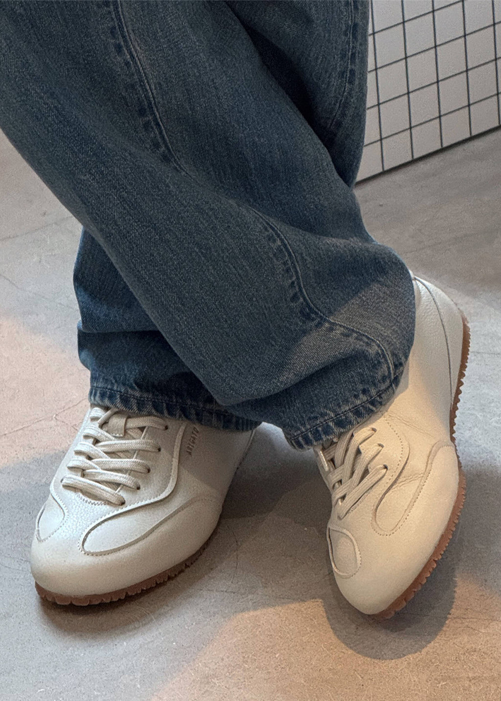 Daze Runner - Off White/Gum - image 8