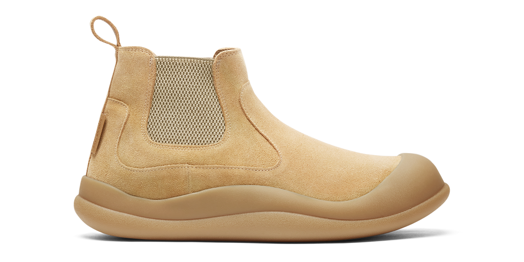 Squish Chelsea Boot - Tan/Gum - image 1