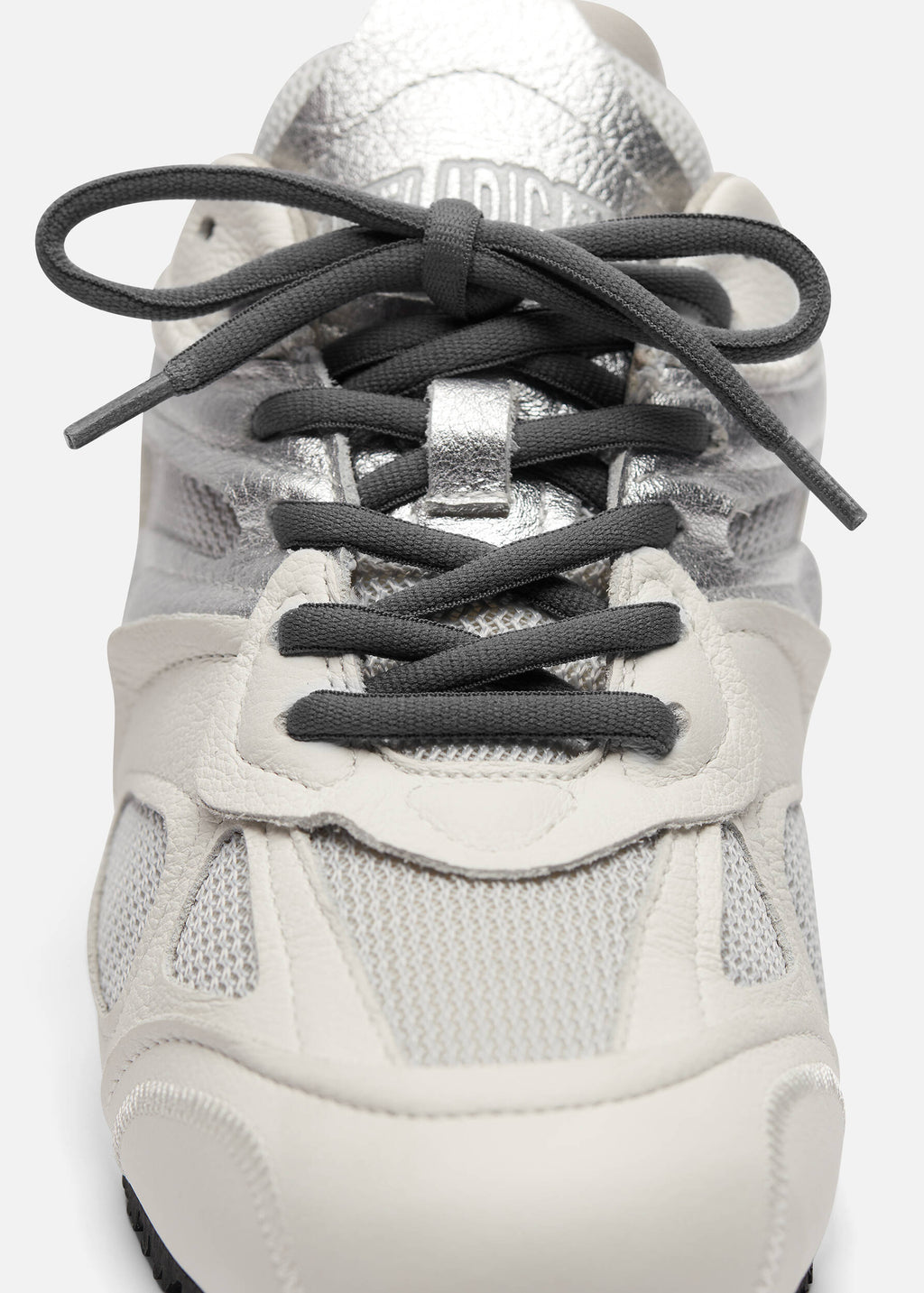 Slow Runner - Off White/Silver - image 8