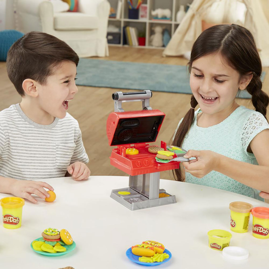Hasbro Play-Doh Kitchen Creations Grill 'n Stamp Playset - HSBF0652 - image 3