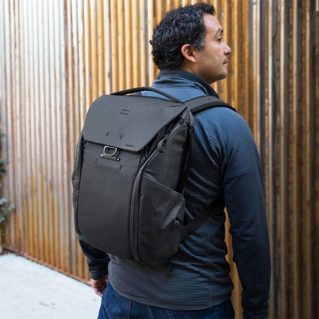 Peak Design 30L Everyday Backpack V2 in Black - BEDB-30-BK-3 - image 9