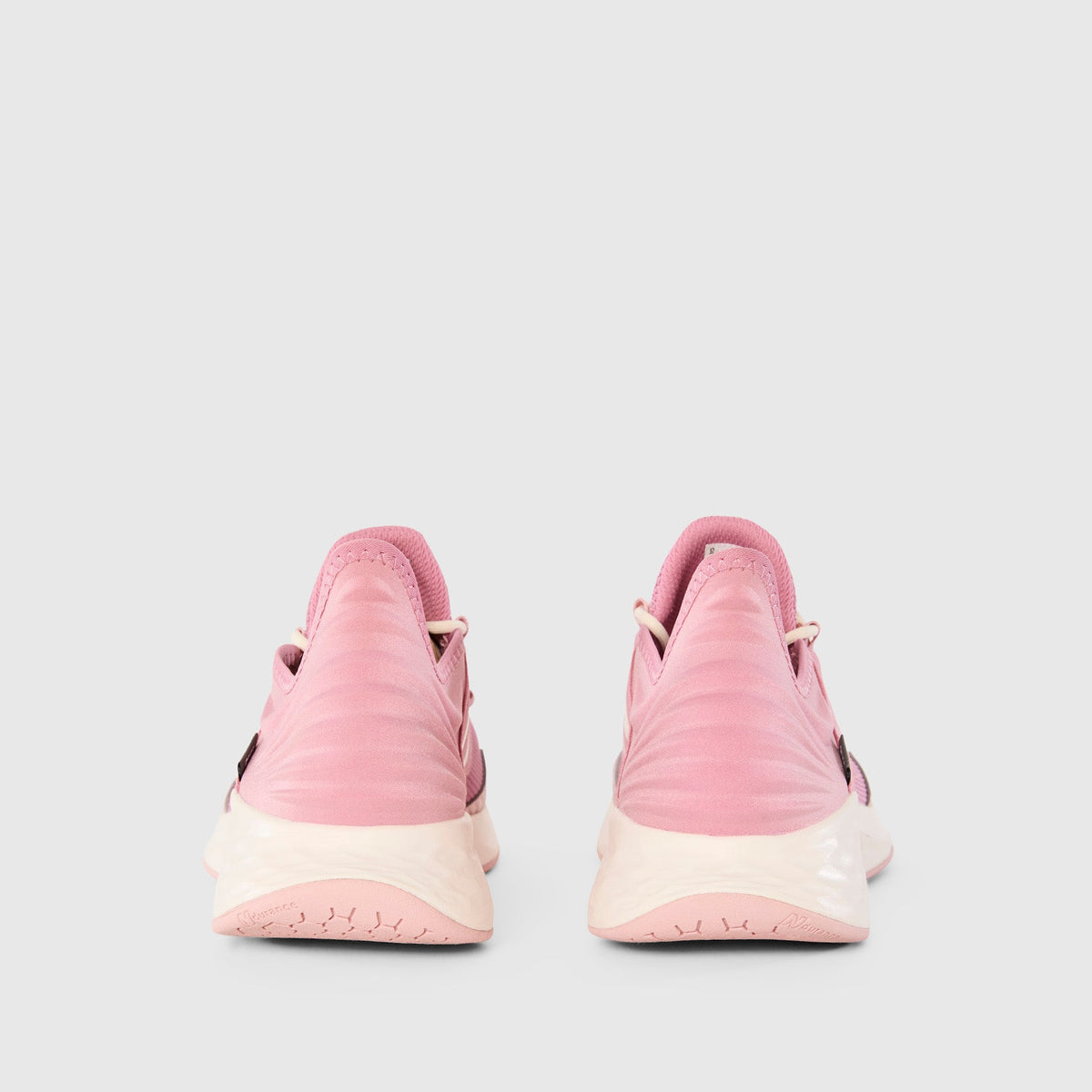 FIGS | New Balance ROAV - Chalk Pink