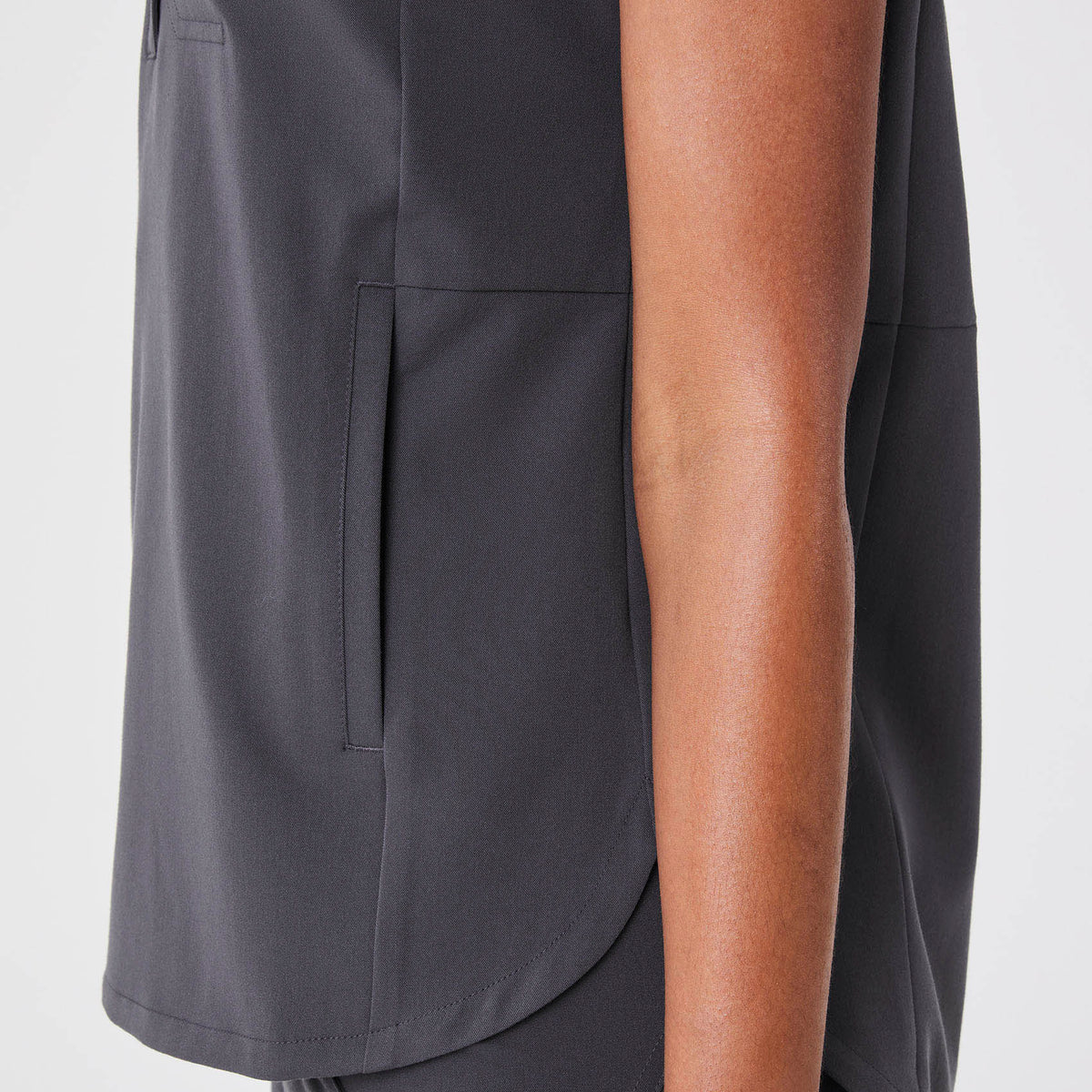 Montex Relaxed Scrub Top - Charcoal