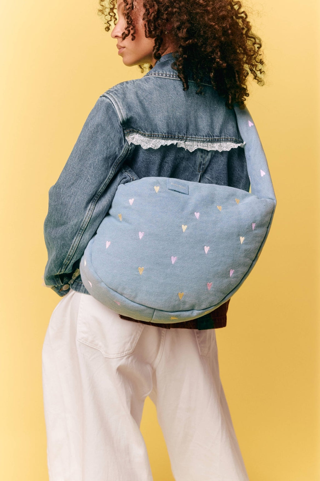 Denim-Umhängetasche | Hellblaue Herzen