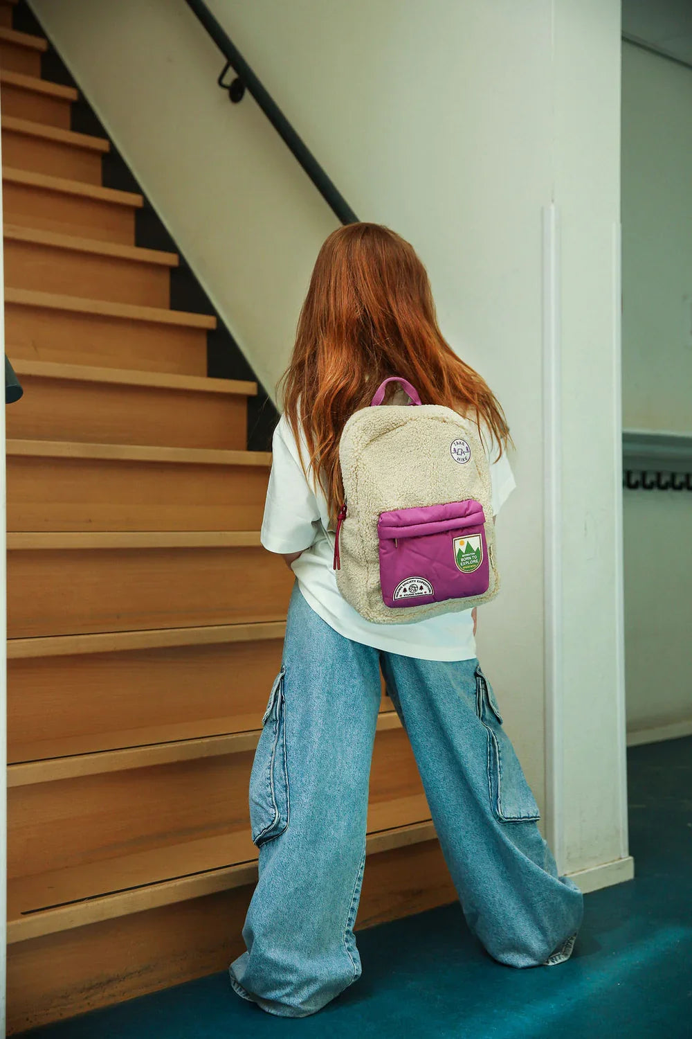 Brauner/Burgunderfarbener Teddy-Midi-Rucksack