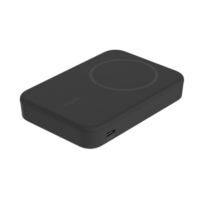 Belkin BoostCharge Pro Magnetic Power Bank with Qi2 15W 8K in Black - BPD007BTBK - image 3
