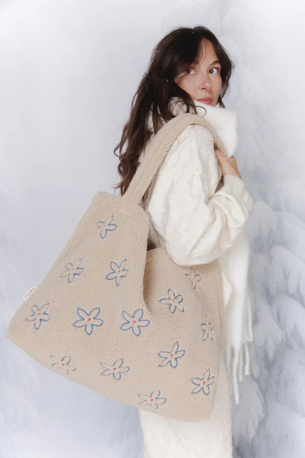 Ecru bloemenhart teddy mom bag
