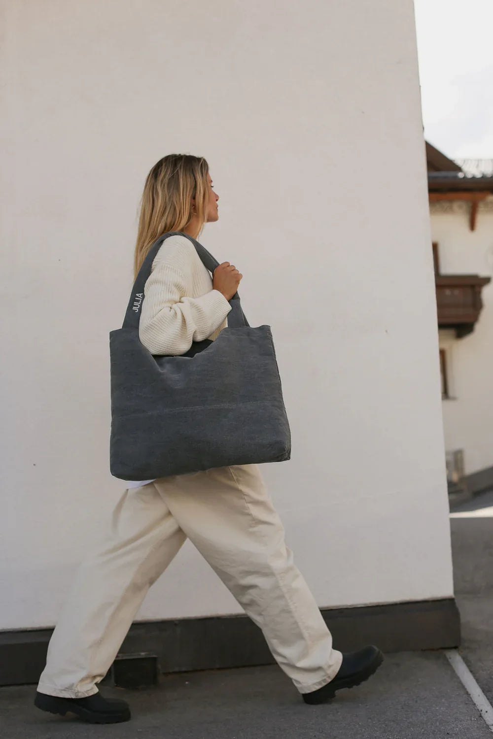 Grijze denim mombag