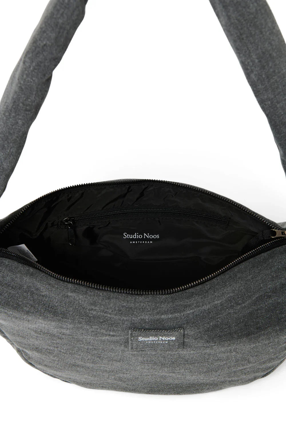 Grijze denim mini-schoudertas met hartjes