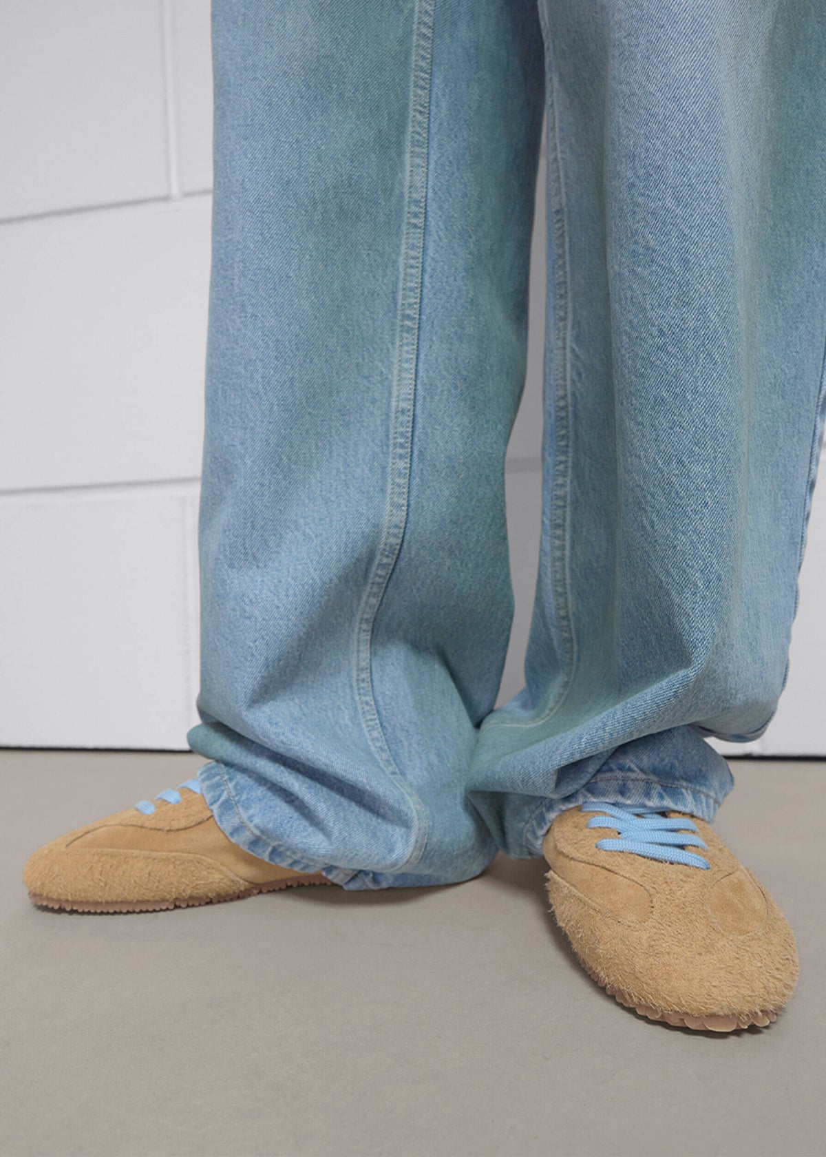 Daze Runner - Tan/Light Blue - image 9