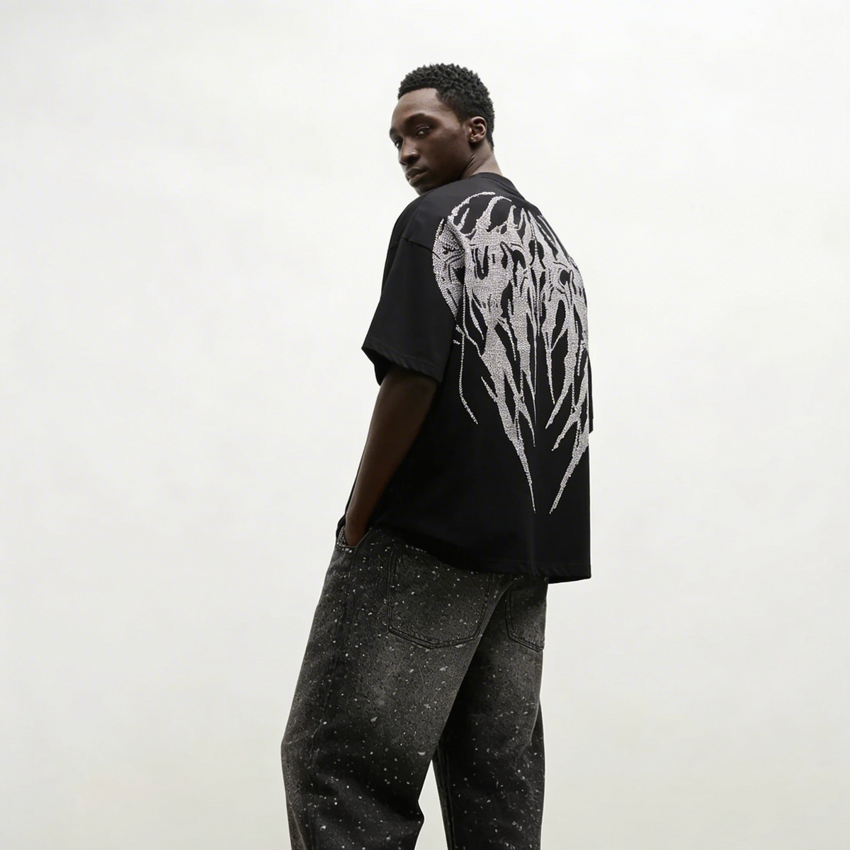 VYBES Phantom tee