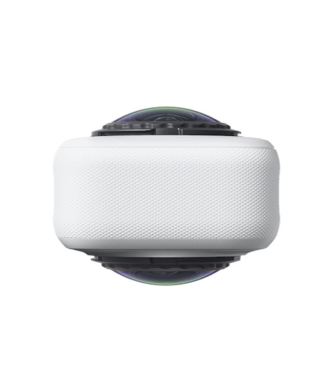 Insta360 X6 Action Camera 8K with 360-Degree Video Essentials Bundle in White - CINSABXA-X604 - image 4