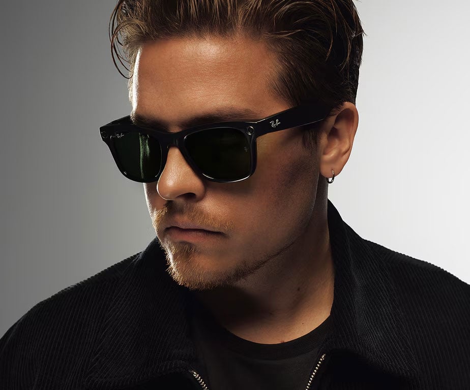 Ray-Ban Meta Wayfarer Sunglasses (Gen 2) 50mm in Matte Black with Clear | Grey Transition Lenses - RW4012 - image 9