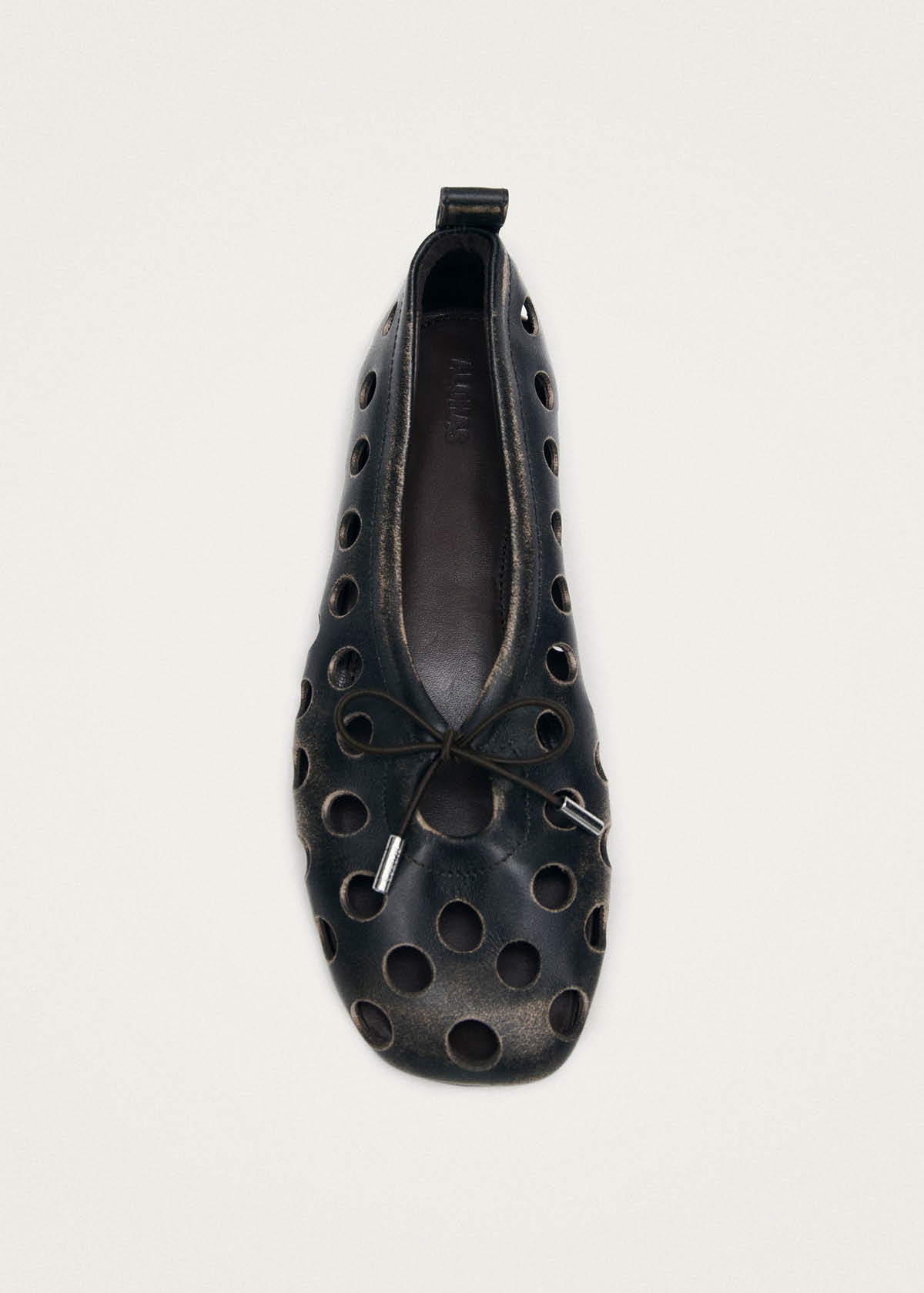 Rosalind Cut-Out-Ballerinas aus braunem Leder mit Vintage-Effekt