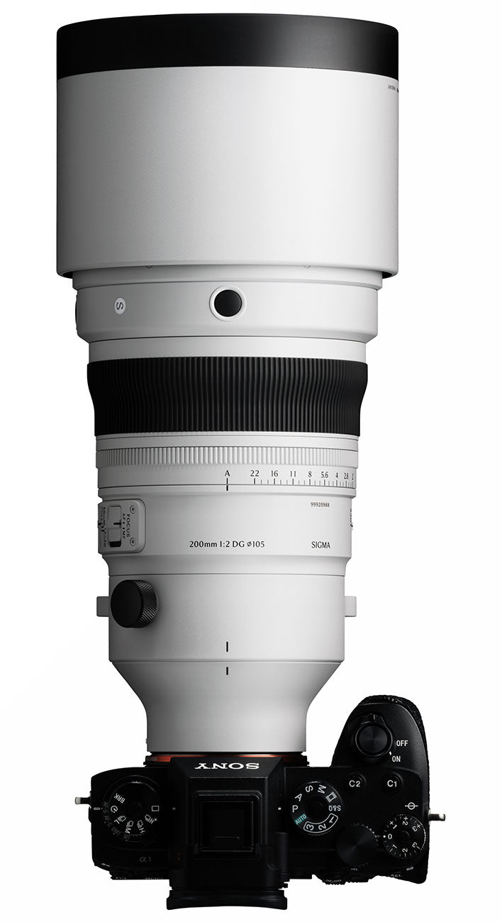 Sigma SPORTS 200mm F2 DG OS Lens for Sony E-Mount in White - 227965 - image 6