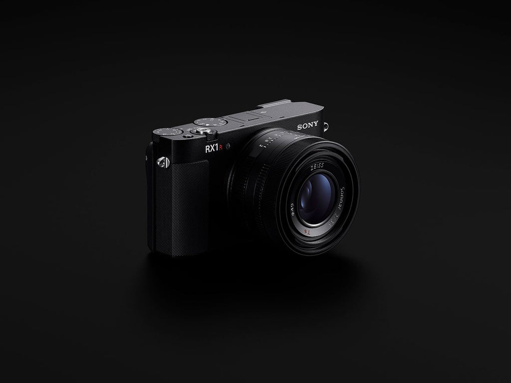 Sony RX1R III Compact Digital Camera 61MP with 35mm f/2 Lens in Black - DSCRX1RM3B - image 8