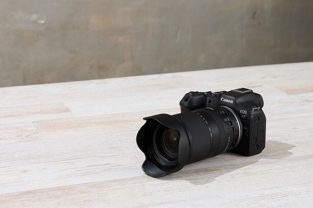 Tamron 18-300mm F/3.5-6.3 Di III-A VC VXD Lens for Canon RF in Black - AFB061R700 - image 9