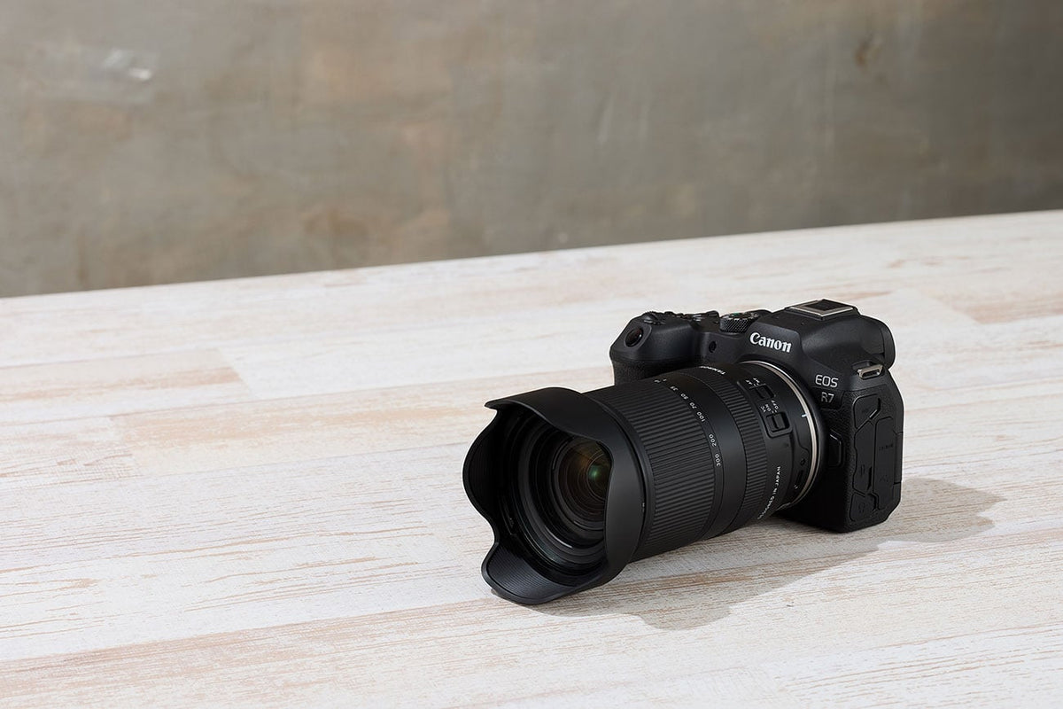 Tamron 18-300mm F/3.5-6.3 Di III-A VC VXD Lens for Canon RF in Black - AFB061R700 - image 9