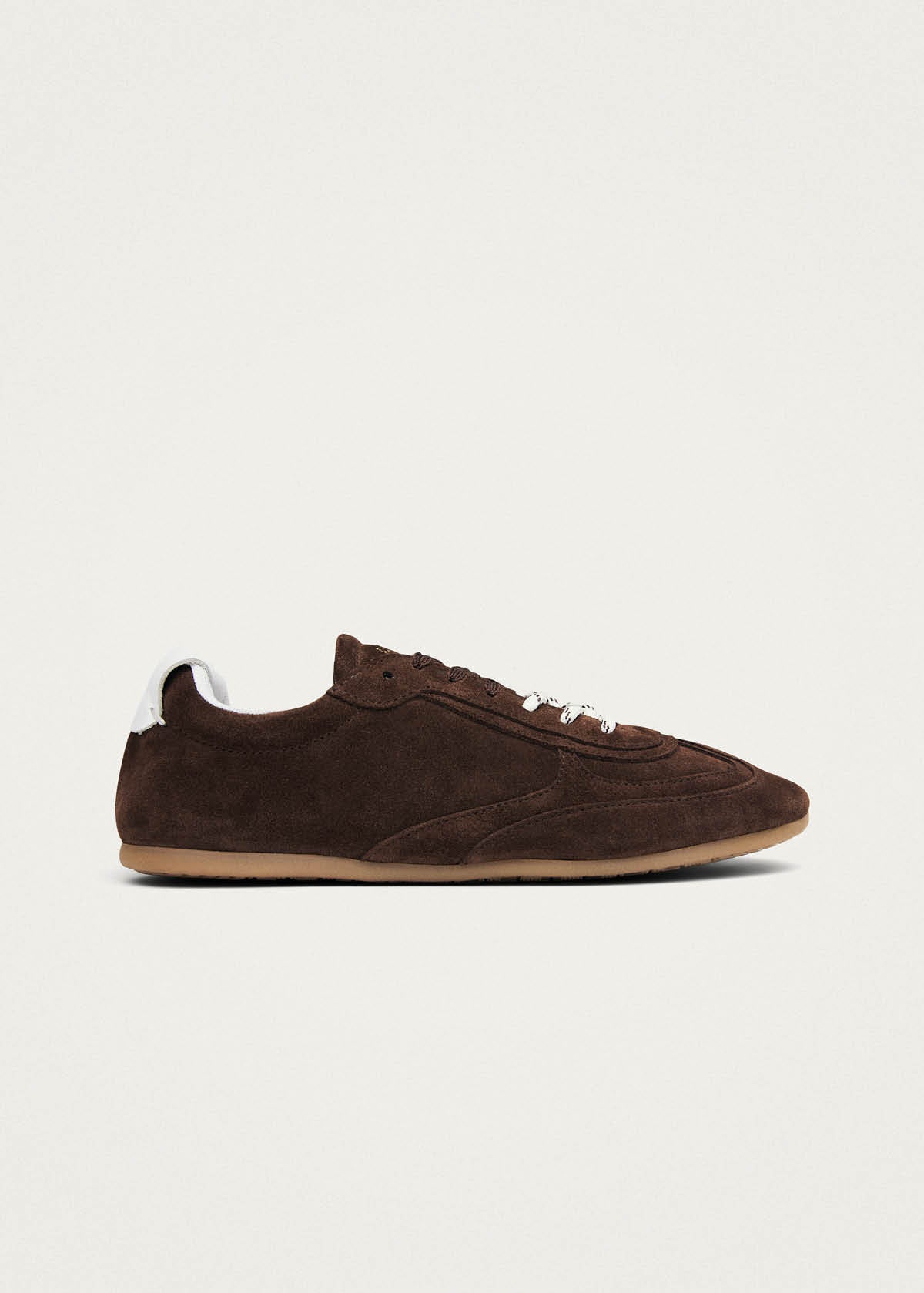 Tb.24 Sneaker aus schokoladenbraunem Veloursleder
